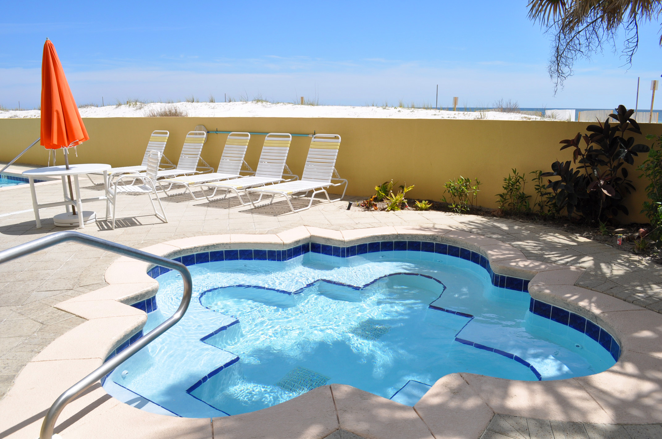 Pelican Isle Resort Okaloosa Island Fort Walton Beach FL Vacation Rentals by Sunset Resort Rentals