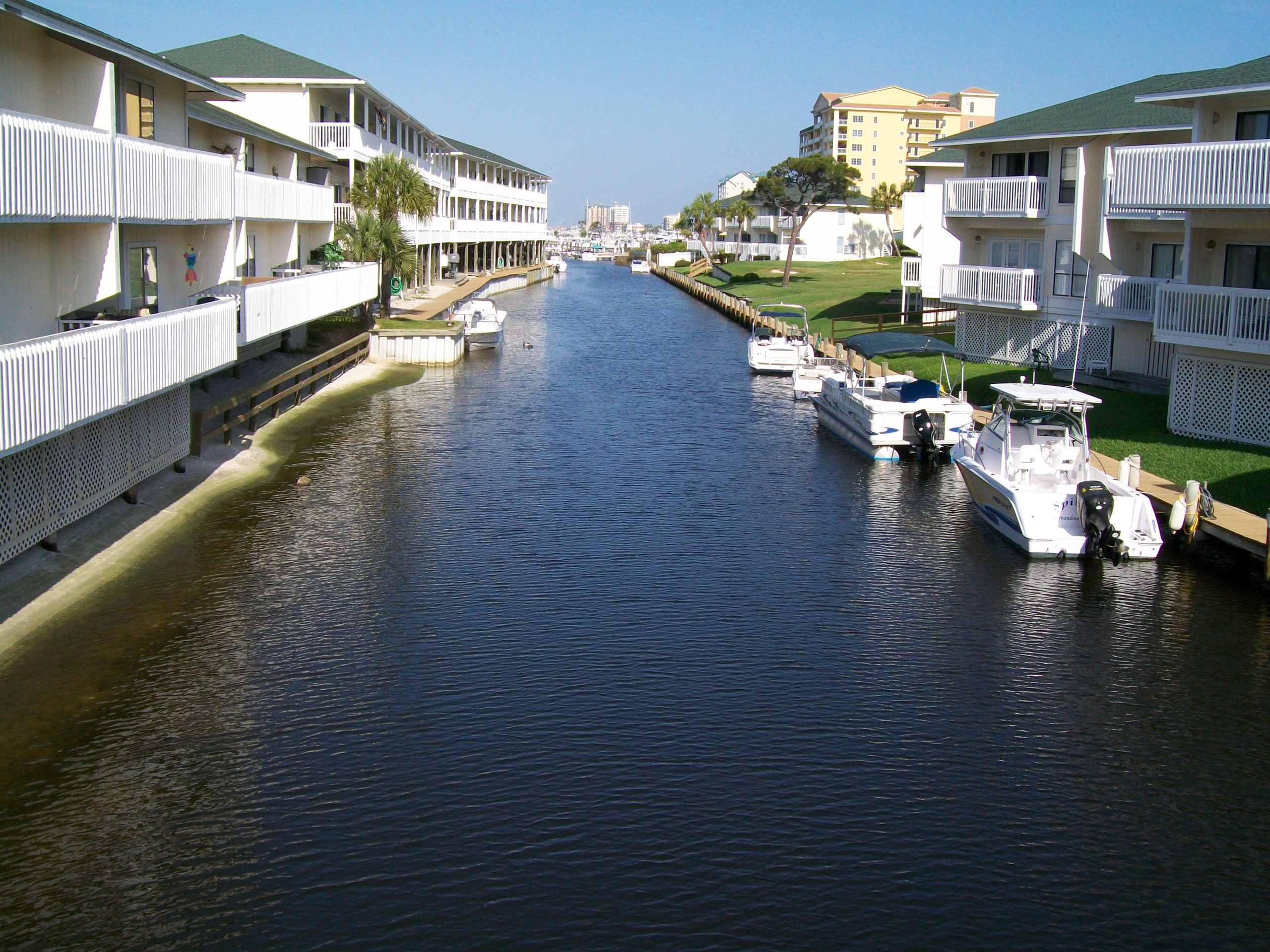 Sandpiper Cove Resort Holiday Isle Destin Florida Beach Vacations by Sunset Resort Rentals