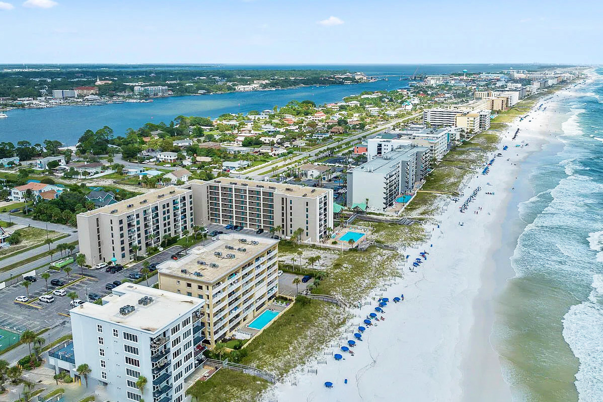 Emerald Isle Resort Okaloosa Island Fort Walton Beach Vacation Rentals by Sunset Resort Rentals