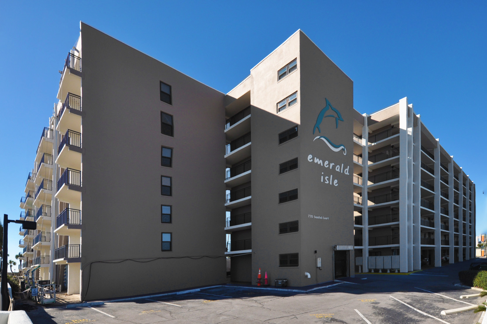 Emerald Isle Resort, Okaloosa Island, Fort Walton Beach Vacation Condo Rentals by Sunset Resort Rentals