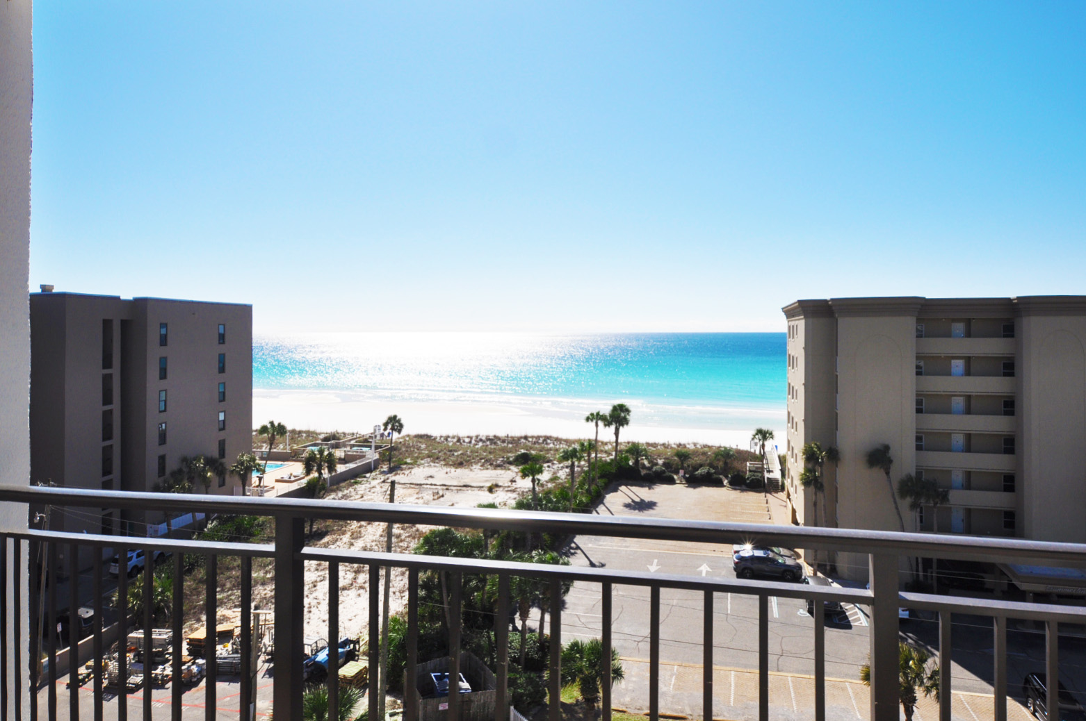 Emerald Isle Resort, Okaloosa Island, Fort Walton Beach Vacation Condo Rentals by Sunset Resort Rentals
